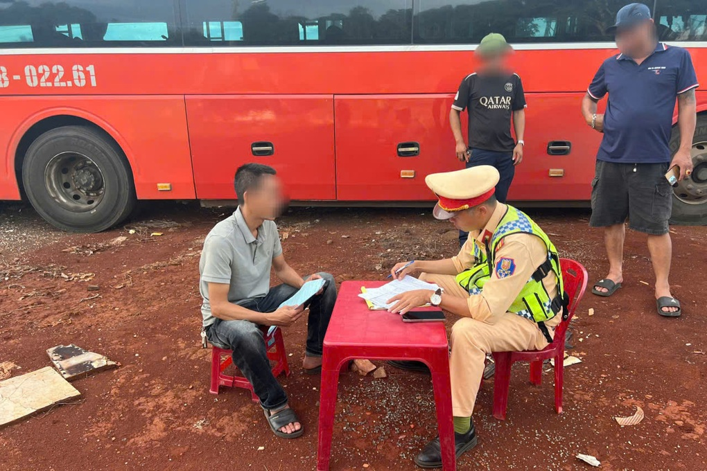 Kịp thời ngăn chặn nguy cơ mất an toàn giao thông