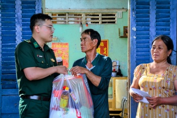 Đồn Biên phòng Trung Bình, Bộ đội Biên phòng Cần Thơ hỗ trợ người dân chữa cháy và khắc phục hậu quả