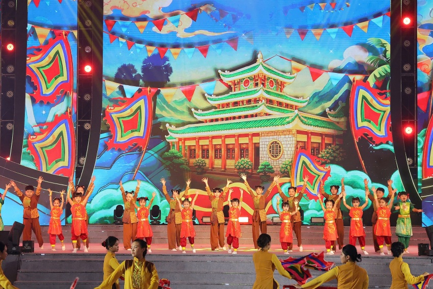 Khai hội Vía Bà Chúa Xứ Núi Sam năm 2026