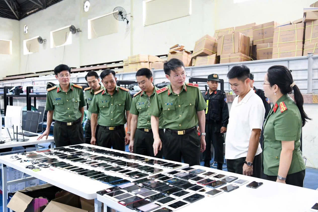 Phú Thọ: Lực lượng Công an tỉnh kịp thời phát hiện, ngăn chặn, vô hiệu hóa đường dây sử dụng công nghệ cao lừa đảo xuyên quốc gia