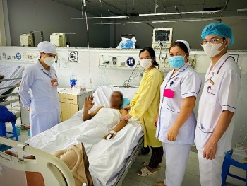 Bệnh viện Đa khoa Cần Thơ điều trị thành công ca thủy đậu biến chứng nặng