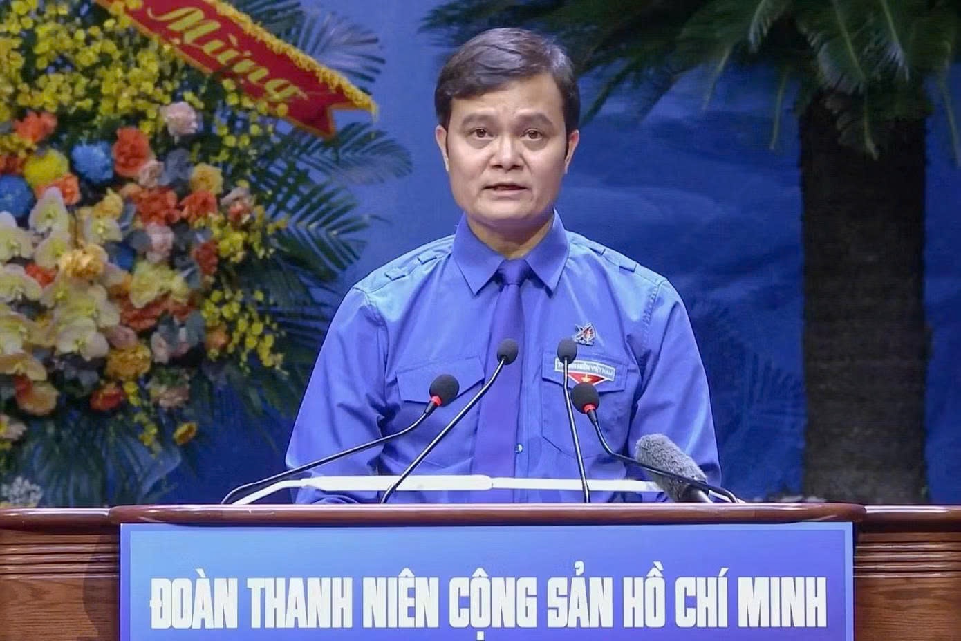   Đồng chí Bùi Quang Huy, Bí thư thứ Nhất Ban Chấp hành Trung ương Đoàn, trình bày diễn văn khai mạc Đại hội - Ảnh: Minh Châu