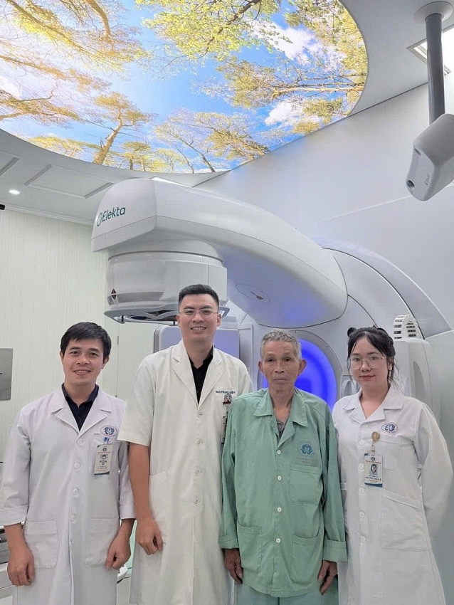 Phú Thọ: Bệnh viện Đa khoa tỉnh điều trị thành công bằng kỹ thuật xạ trị định vị thân (SBRT) cho bệnh nhân