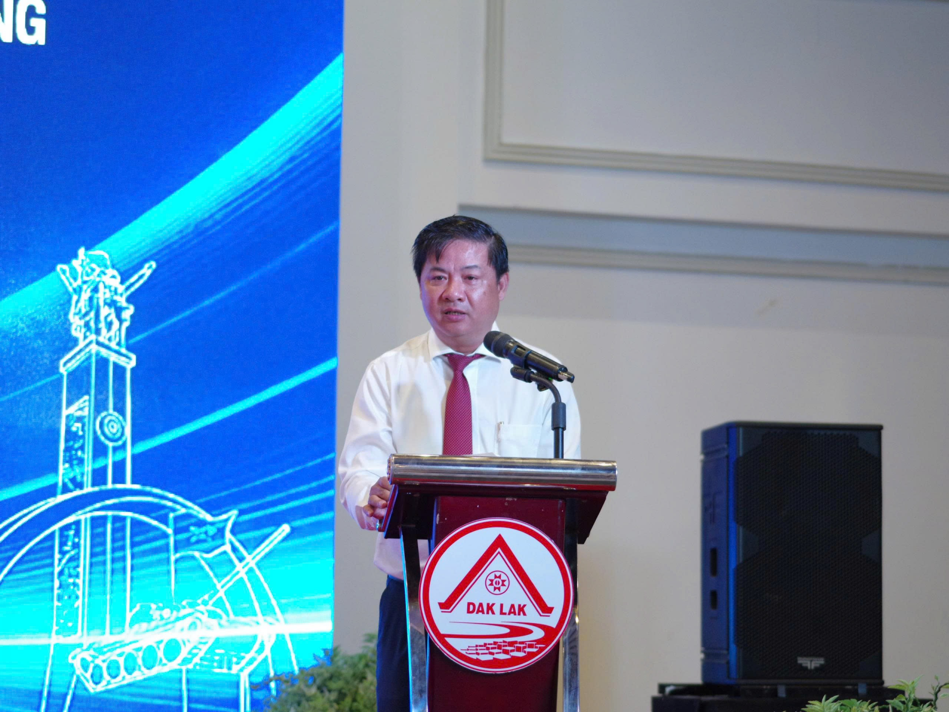   Bí thư Tỉnh ủy Đắk Lắk Lương Nguyễn Minh Triết khẳng định chuyển đổi số, khoa học, công nghệ và đổi mới sáng tạo là động lực quan trọng thúc đẩy tăng trưởng xanh và phát triển bền vững.