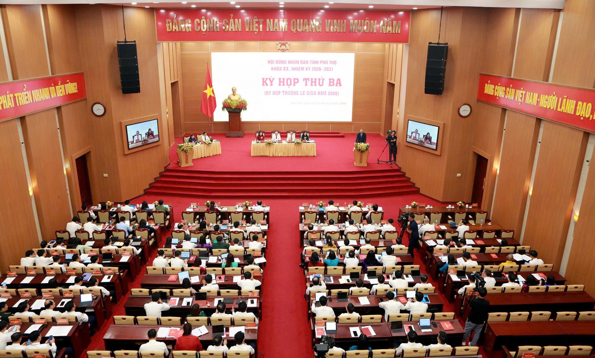 Kỳ họp thứ Ba HĐND tỉnh Phú Thọ khóa XX: Khơi thông điểm nghẽn thể chế, tạo động lực bứt phá giai đoạn mới