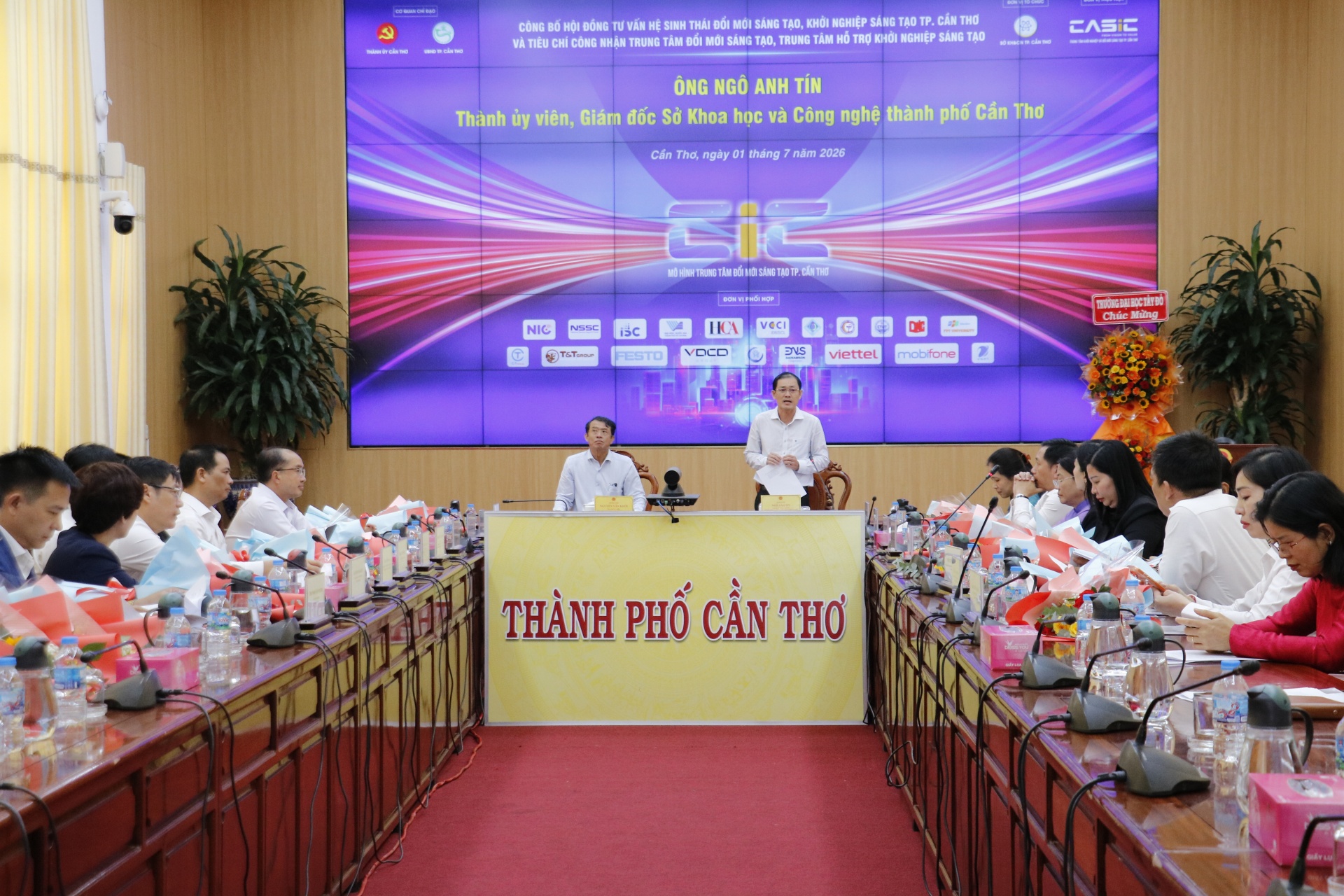 Cần Thơ phấn đấu thuộc top 1.000 thành phố có chỉ số hệ sinh thái khởi nghiệp sáng tạo tốt của toàn cầu Cần Thơ phấn đấu thuộc top 1.000 thành phố có chỉ số hệ sinh thái khởi nghiệp sáng tạo tốt của toàn cầu