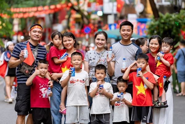 Hé lộ Top 10 thương hiệu giá trị nhất Việt Nam: Vinamilk giữ vững vị thế 4 năm liên tiếp