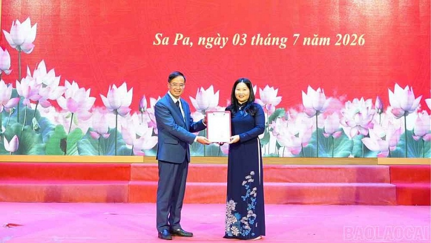 Ông Cấn Xuân Trọng giữ chức Phó Chủ tịch UBND phường Sa Pa Ông Cấn Xuân Trọng giữ chức Phó Chủ tịch UBND phường Sa Pa