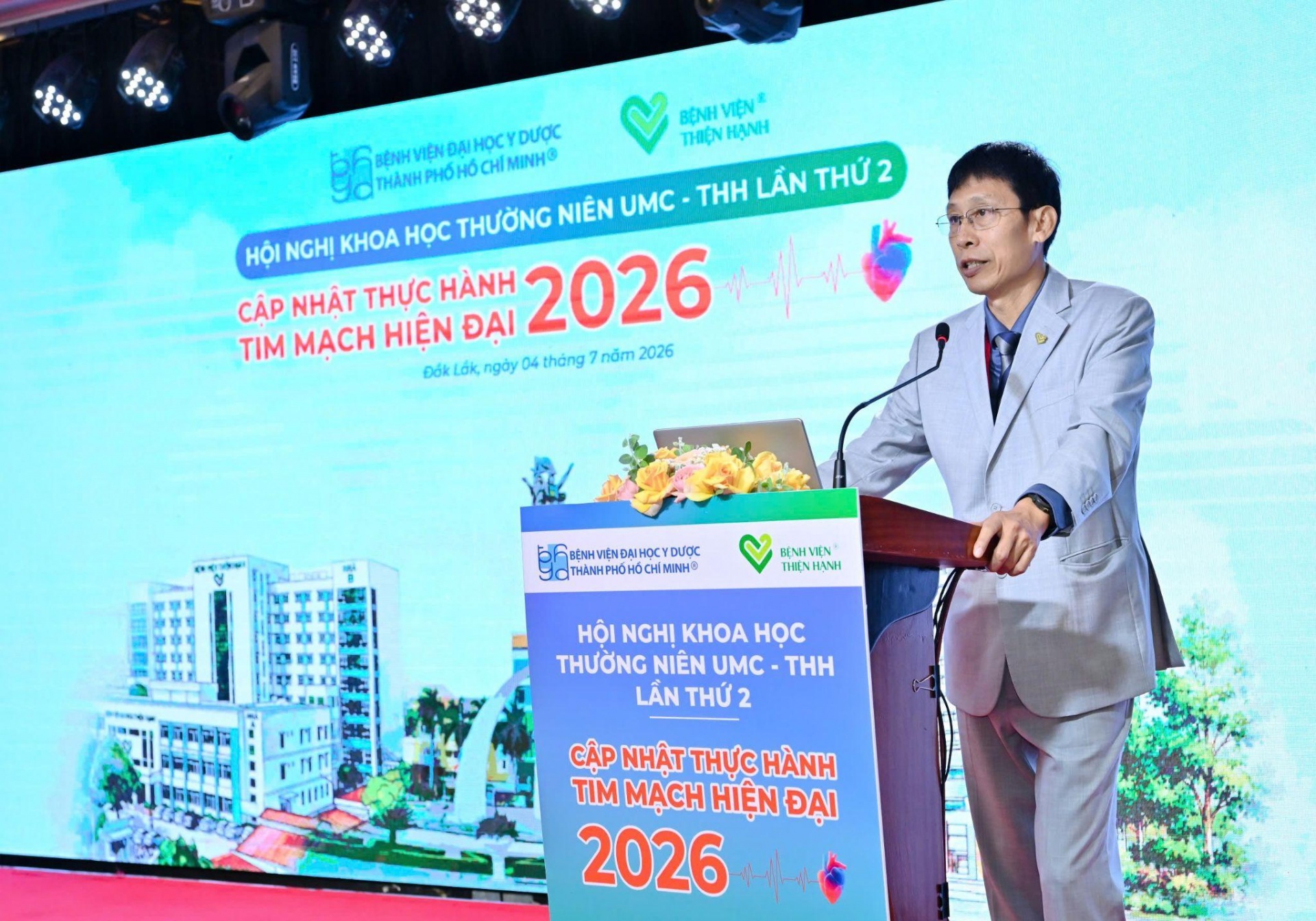 BSCKI Trần Minh Đẩu - Chủ tịch Hội đồng thành viên Công ty TNHH Bệnh viện đa khoa Thiện Hạnh phát biểu tại hội nghị BSCKI Trần Minh Đẩu - Chủ tịch Hội đồng thành viên Công ty TNHH Bệnh viện đa khoa Thiện Hạnh phát biểu tại hội nghị