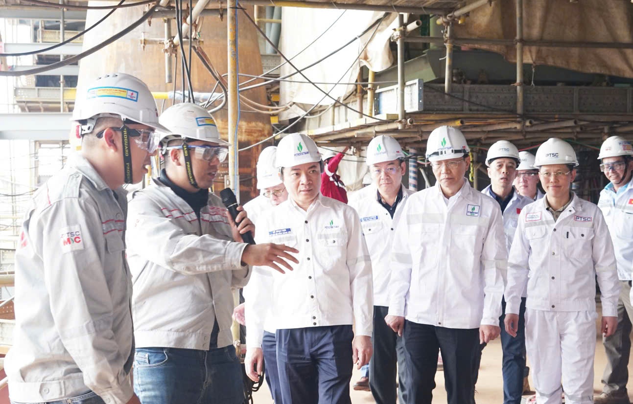 Petrovietnam phát huy vai trò Người đại diện trong giai đoạn tăng trưởng mới Petrovietnam phát huy vai trò Người đại diện trong giai đoạn tăng trưởng mới