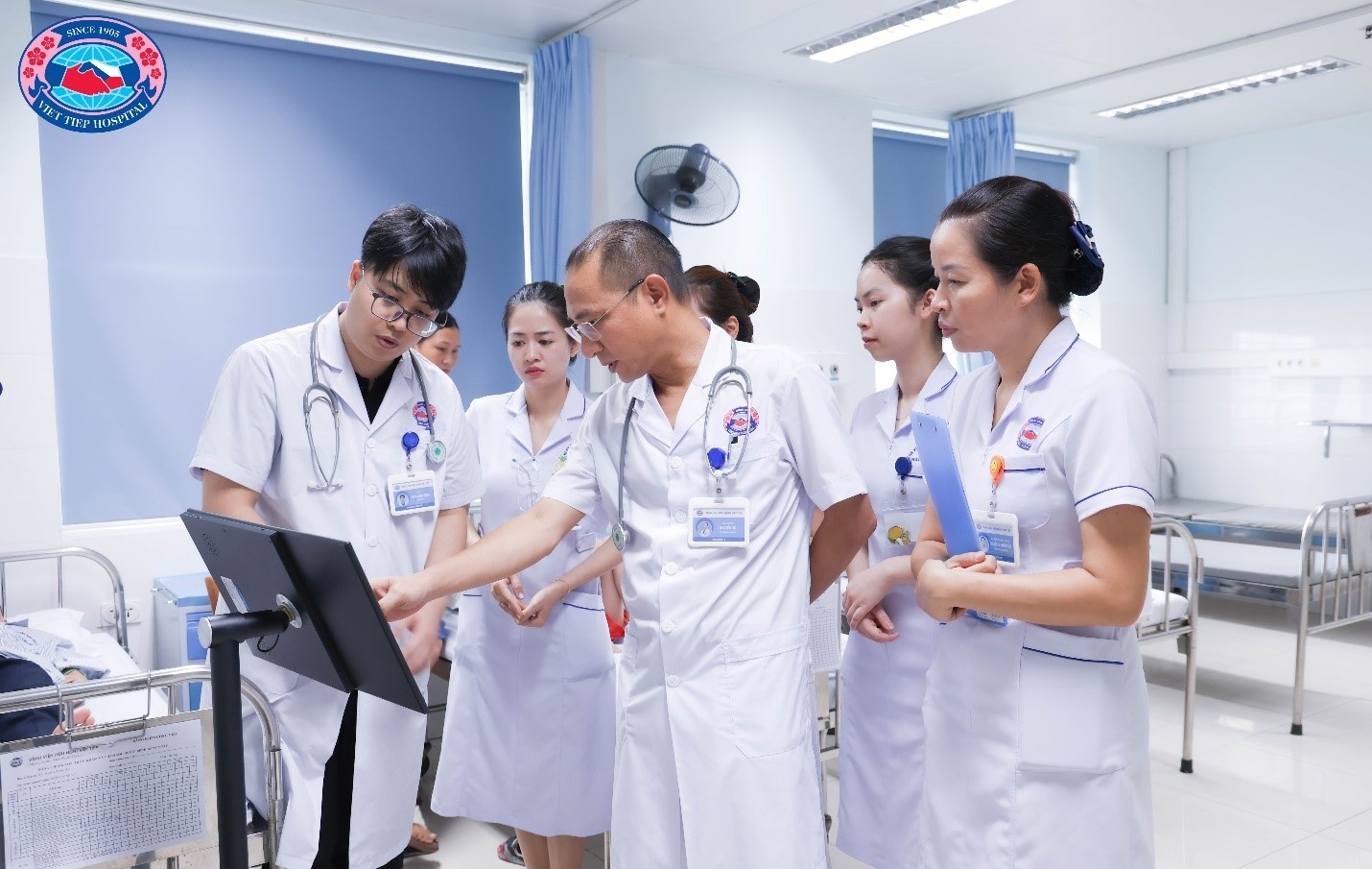 Bệnh viện Hữu nghị Việt Tiệp phẫu thuật thành công hai bệnh nhi mắc lõm lồng ngực bẩm sinh đến từ Tuyên Quang