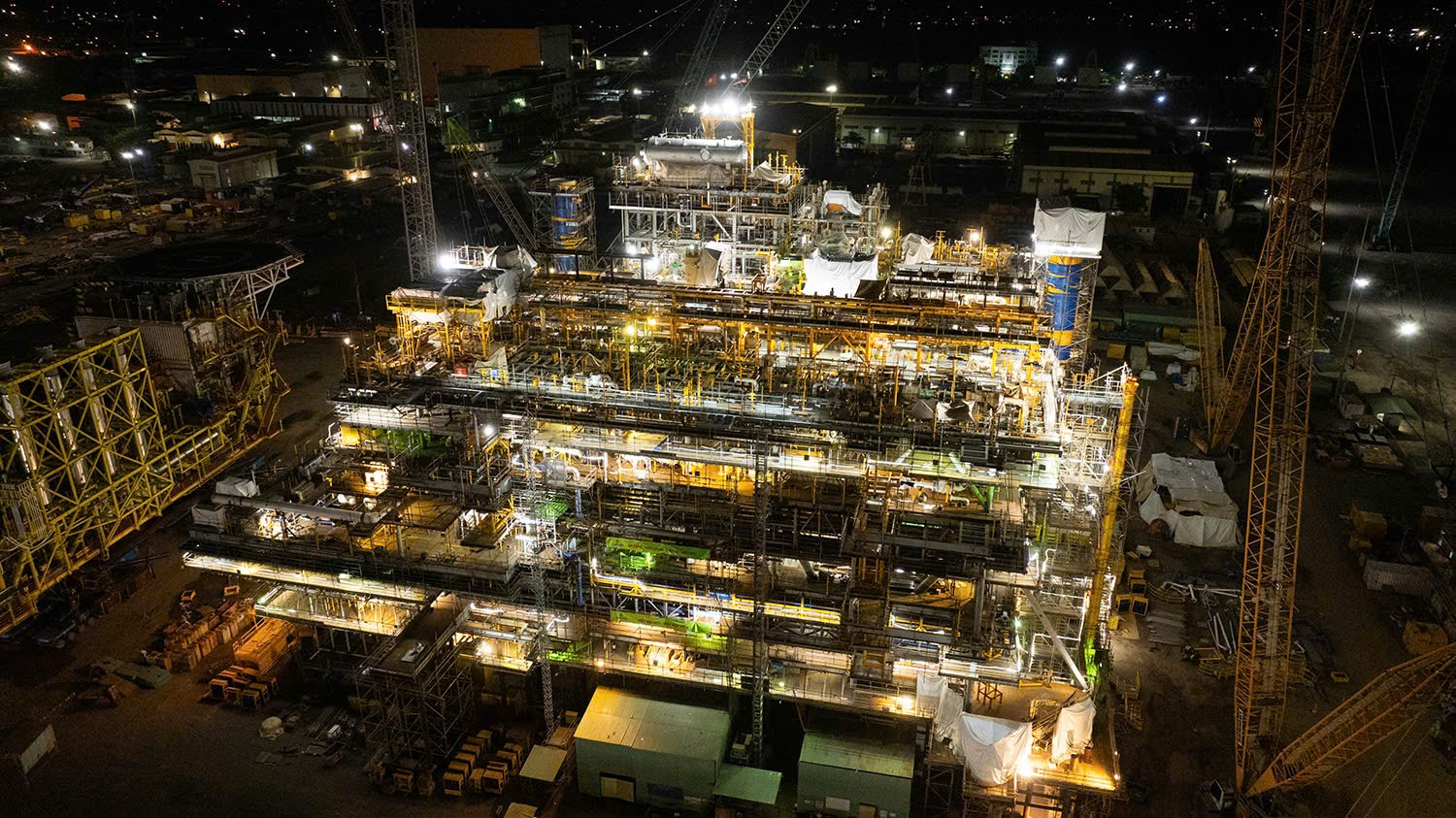 Petrovietnam đóng góp quan trọng vào ổn định kinh tế vĩ mô, bảo đảm các cân đối lớn của nền kinh tế