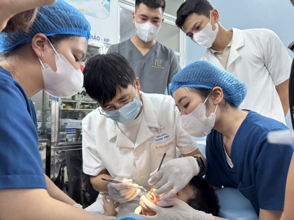 Hải Phòng: Hơn 20 trẻ bại não được khám, điều trị răng miễn phí Hải Phòng: Hơn 20 trẻ bại não được khám, điều trị răng miễn phí