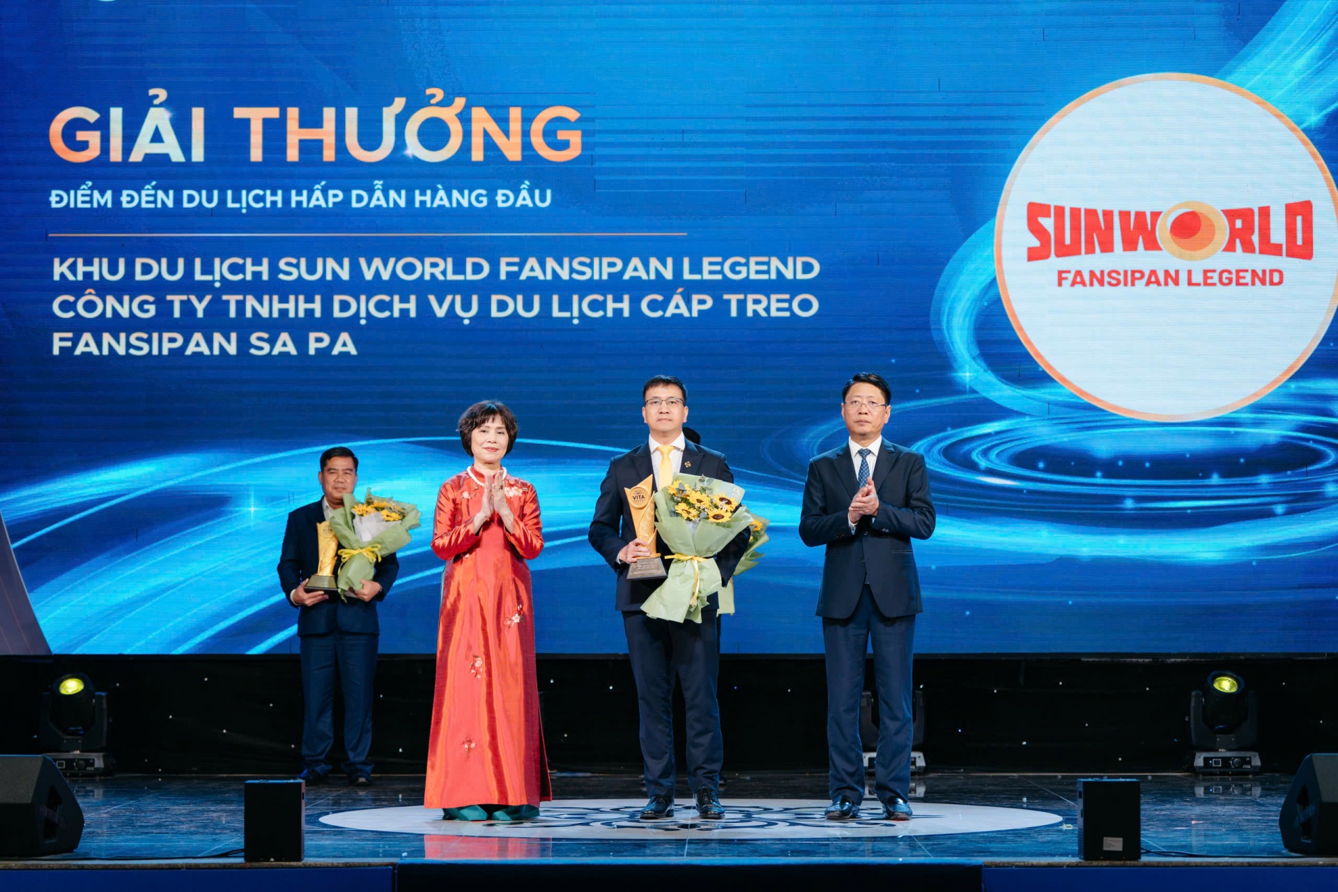 Vừa dẫn đầu lượng đặt chỗ trên Agoda, Sun World Fansipan Legend lại tiếp tục được vinh danh tại VITA Awards 2026