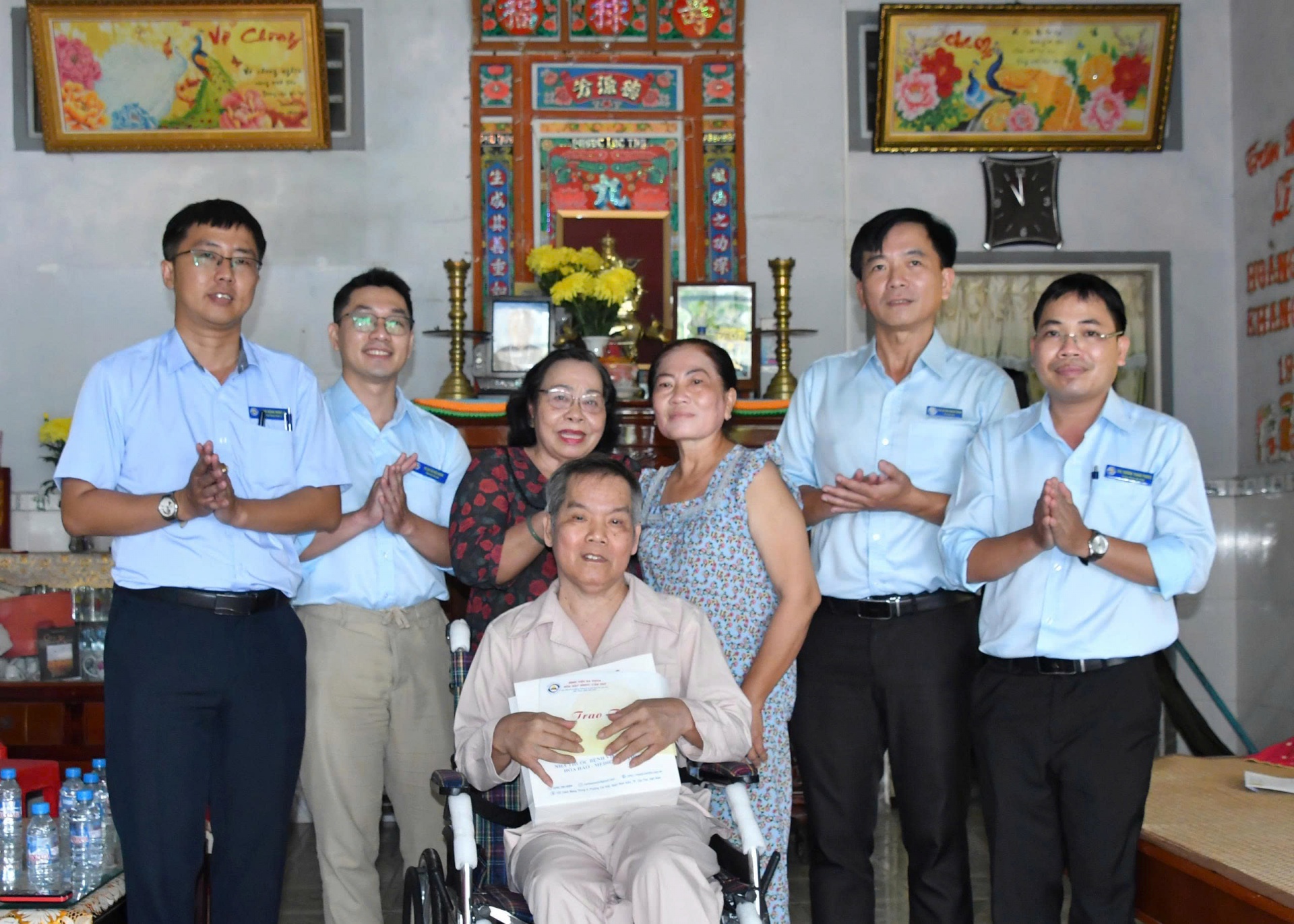 Bệnh viện Đa khoa Hòa Hảo - Medic Cần Thơ tri ân các gia đình chính sách Bệnh viện Đa khoa Hòa Hảo - Medic Cần Thơ tri ân các gia đình chính sách