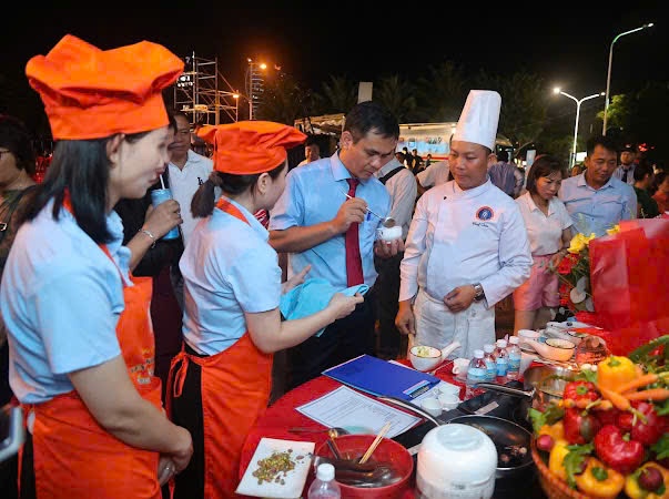 Lễ hội Ẩm thực Yến sào Khánh Hòa góp phần nâng tầm thương hiệu Việt Nam trên trường quốc tế