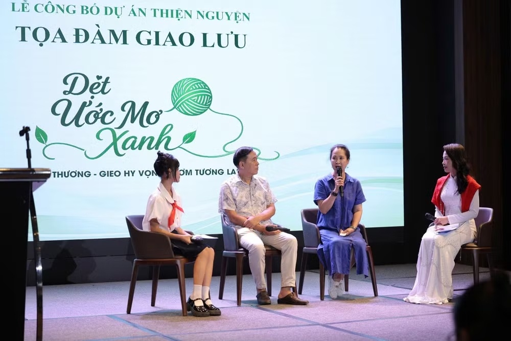 “Dệt ước mơ xanh” - Dự án thiện nguyện kết nối trẻ em với nghệ thuật tái chế
