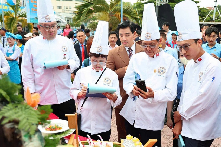 22 đội thi đến từ các resort và khách sạn 4 sao, 5 sao tham gia Cuộc thi “Tinh hoa Ẩm thực Yến sào Khánh Hòa 2026”