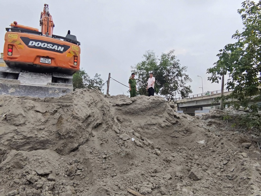 Phú Thọ: Khởi tố Giám đốc xả thải gần 640 tấn chất thải bê tông ra môi trường Phú Thọ: Khởi tố Giám đốc xả thải gần 640 tấn chất thải bê tông ra môi trường