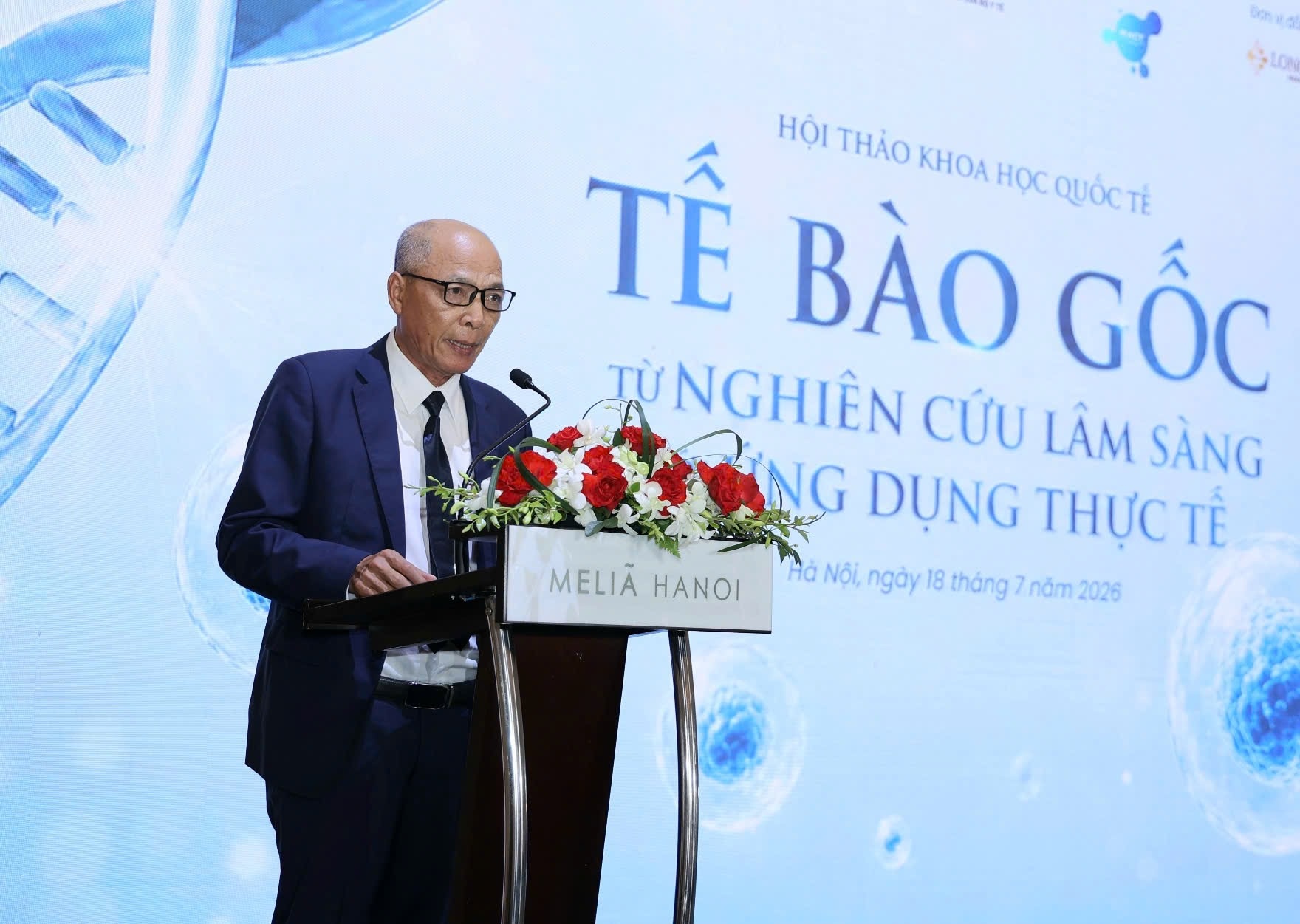 Hội thảo quốc tế "Tế bào gốc: Từ nghiên cứu lâm sàng đến ứng dụng thực tiễn"