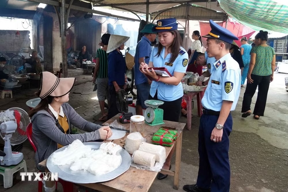 Nâng cao nhận thức, thay đổi hành vi của toàn xã hội về an toàn thực phẩm Nâng cao nhận thức, thay đổi hành vi của toàn xã hội về an toàn thực phẩm