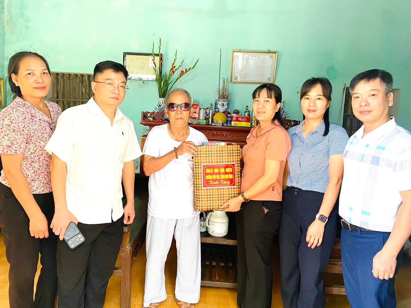Phường Phù Vân, tỉnh Ninh Bình tổ chức nhiều hoạt động tưởng nhớ, tri ân nhân ngày Thương binh, liệt sĩ 27/7 Phường Phù Vân, tỉnh Ninh Bình tổ chức nhiều hoạt động tưởng nhớ, tri ân nhân ngày Thương binh, liệt sĩ 27/7