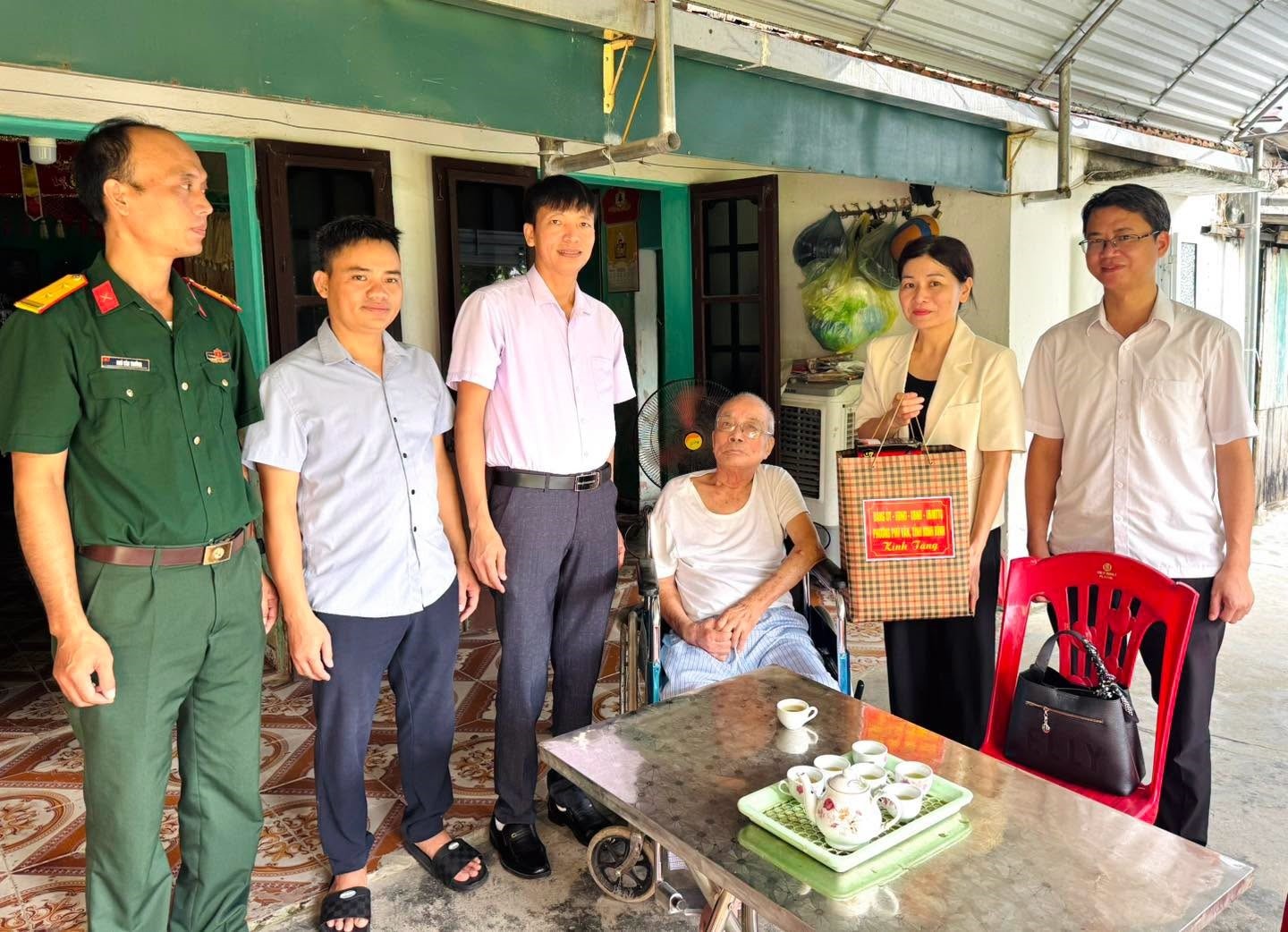 Phường Phù Vân, tỉnh Ninh Bình tổ chức nhiều hoạt động tưởng nhớ, tri ân nhân ngày Thương binh, liệt sĩ 27/7 Phường Phù Vân, tỉnh Ninh Bình tổ chức nhiều hoạt động tưởng nhớ, tri ân nhân ngày Thương binh, liệt sĩ 27/7