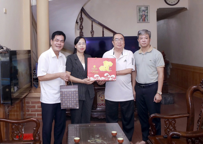Phú Thọ: Hội Nhà báo tỉnh tri ân các nhà báo thương binh, liệt sĩ Phú Thọ: Hội Nhà báo tỉnh tri ân các nhà báo thương binh, liệt sĩ