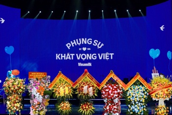 Vinamilk kỷ niệm cột mốc "50 năm phụng sự khát vọng Việt", vinh dự đón nhận danh hiệu Anh hùng Lao động lần hai