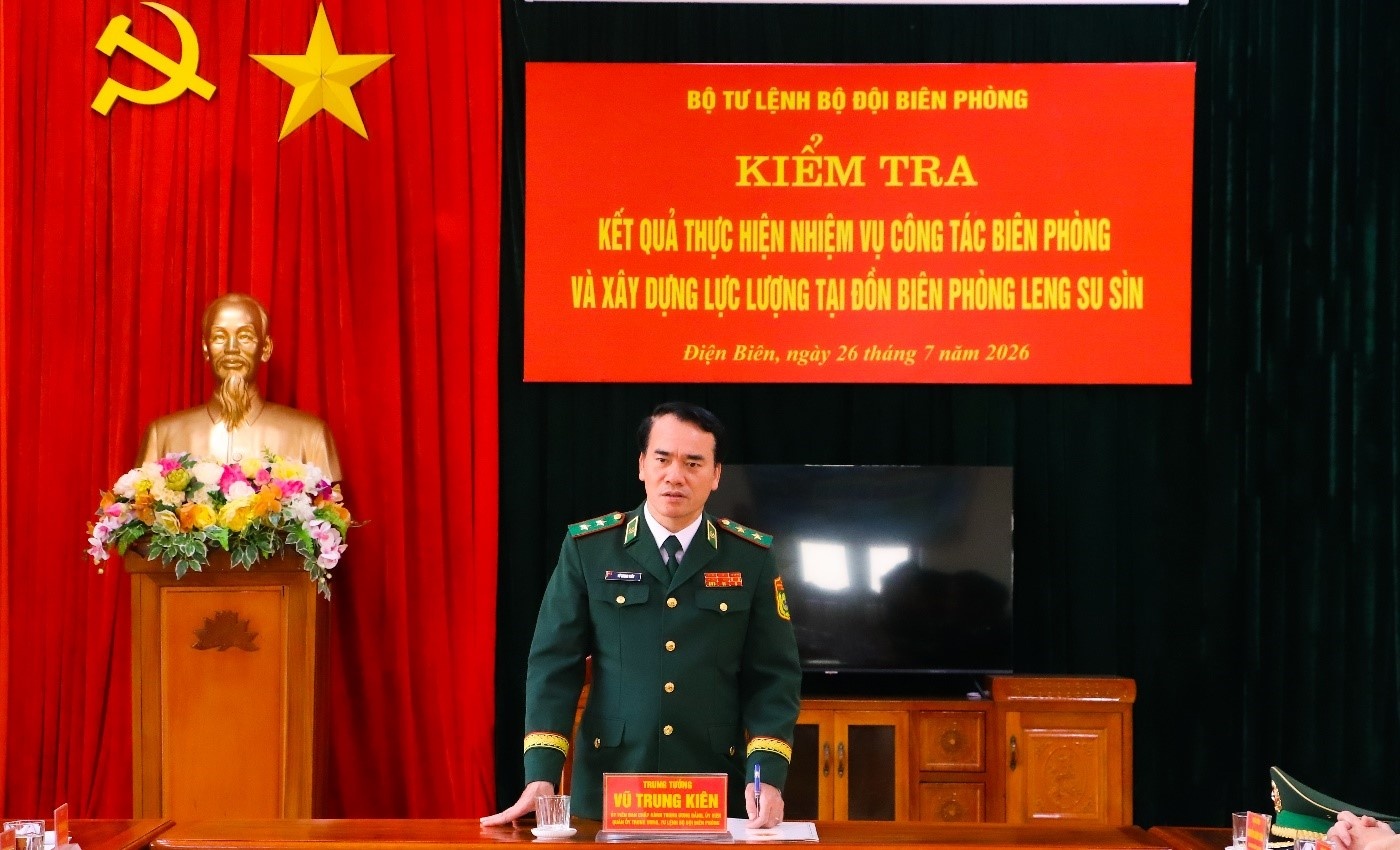 Nắm chắc tình hình địa bàn, gắn bó mật thiết với nhân dân, giữ vững chủ quyền lãnh thổ, an ninh biên giới quốc gia