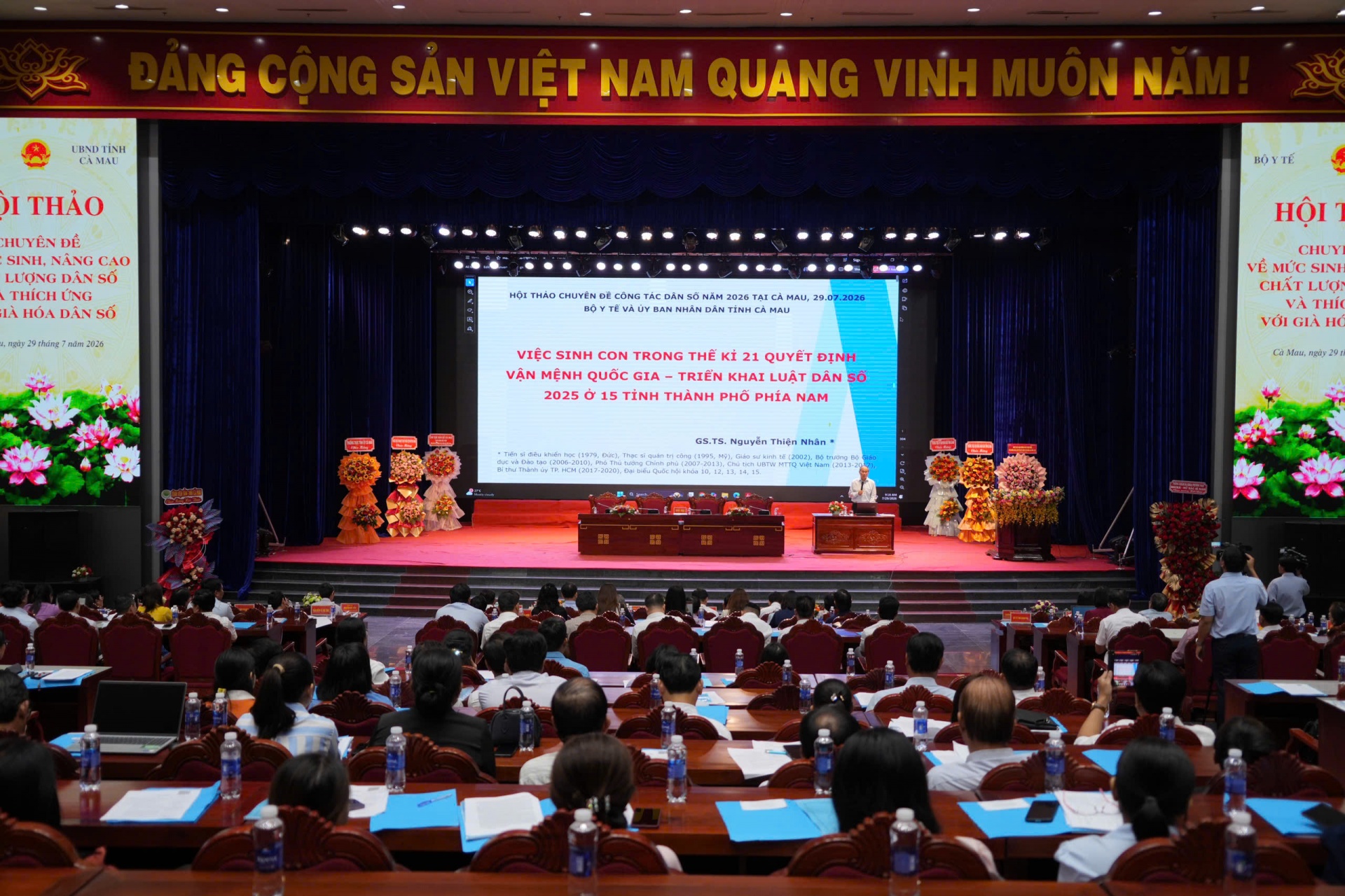 hội thảo chuyên đề dân số tại Cà Mau.