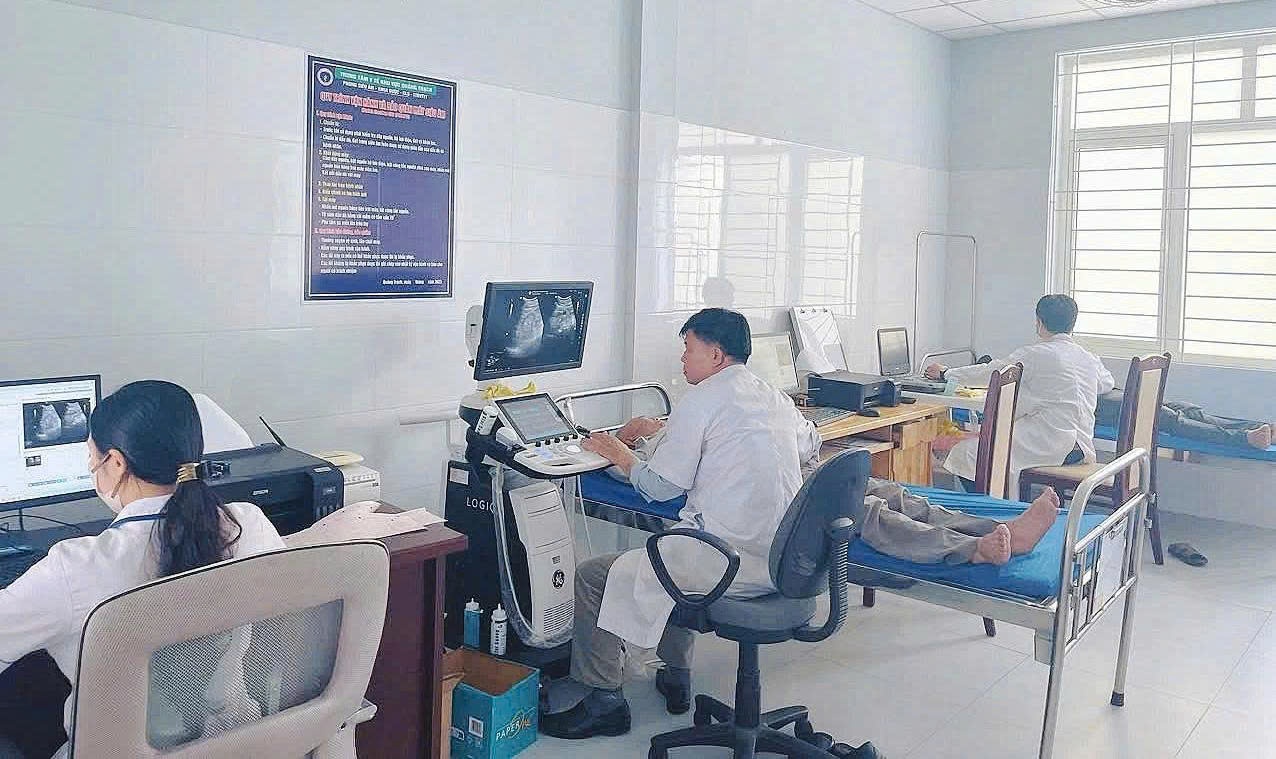 Đầu tư y tế cơ sở để người dân tin tưởng vào bệnh viện gần nhà