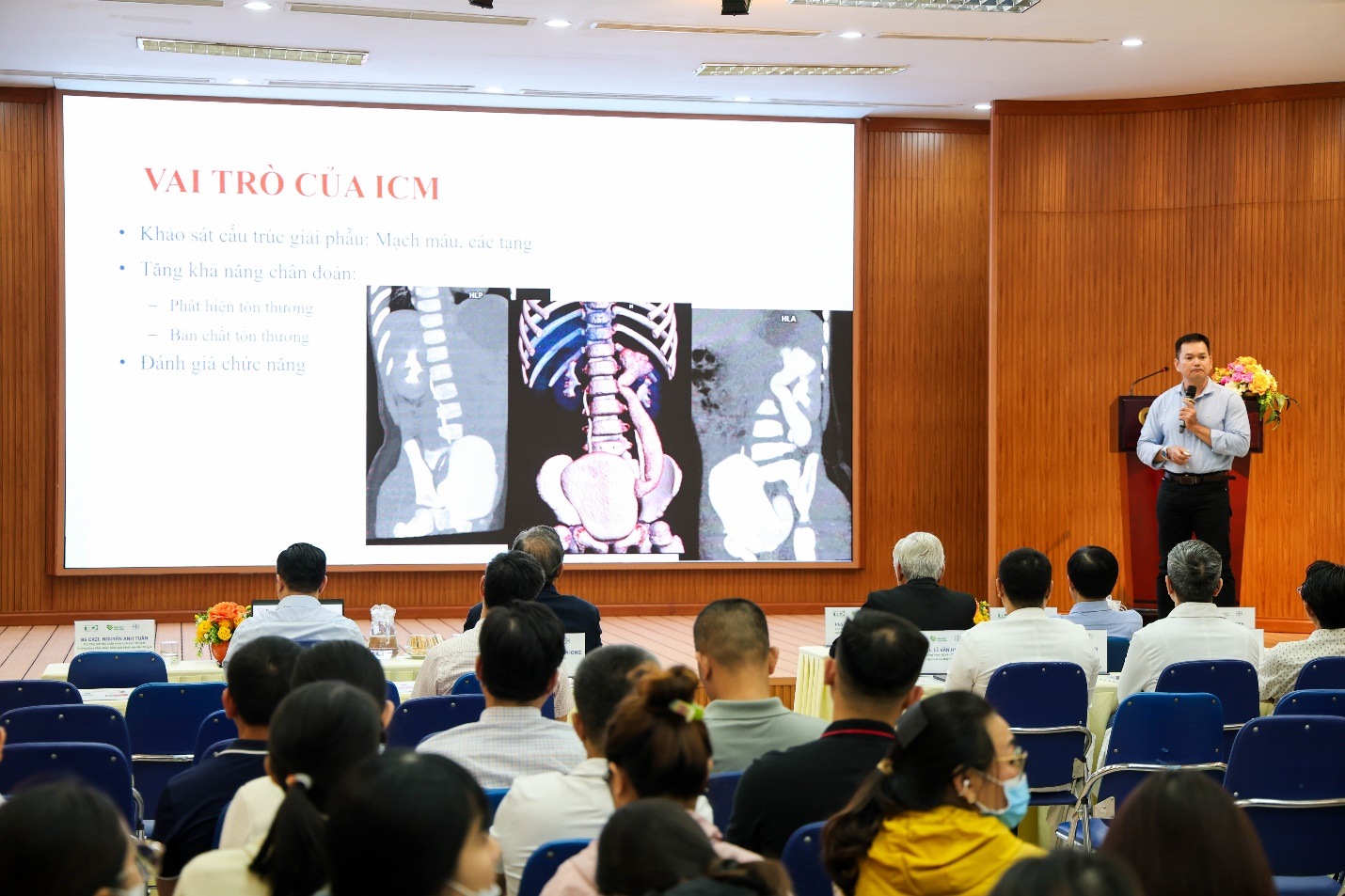 BSCKII Nguyễn Anh Tuấn chia sẻ kinh nghiệm sử dụng thuốc cản quang an toàn và hiệu quả trong chụp CT. BSCKII Nguyễn Anh Tuấn chia sẻ kinh nghiệm sử dụng thuốc cản quang an toàn và hiệu quả trong chụp CT.