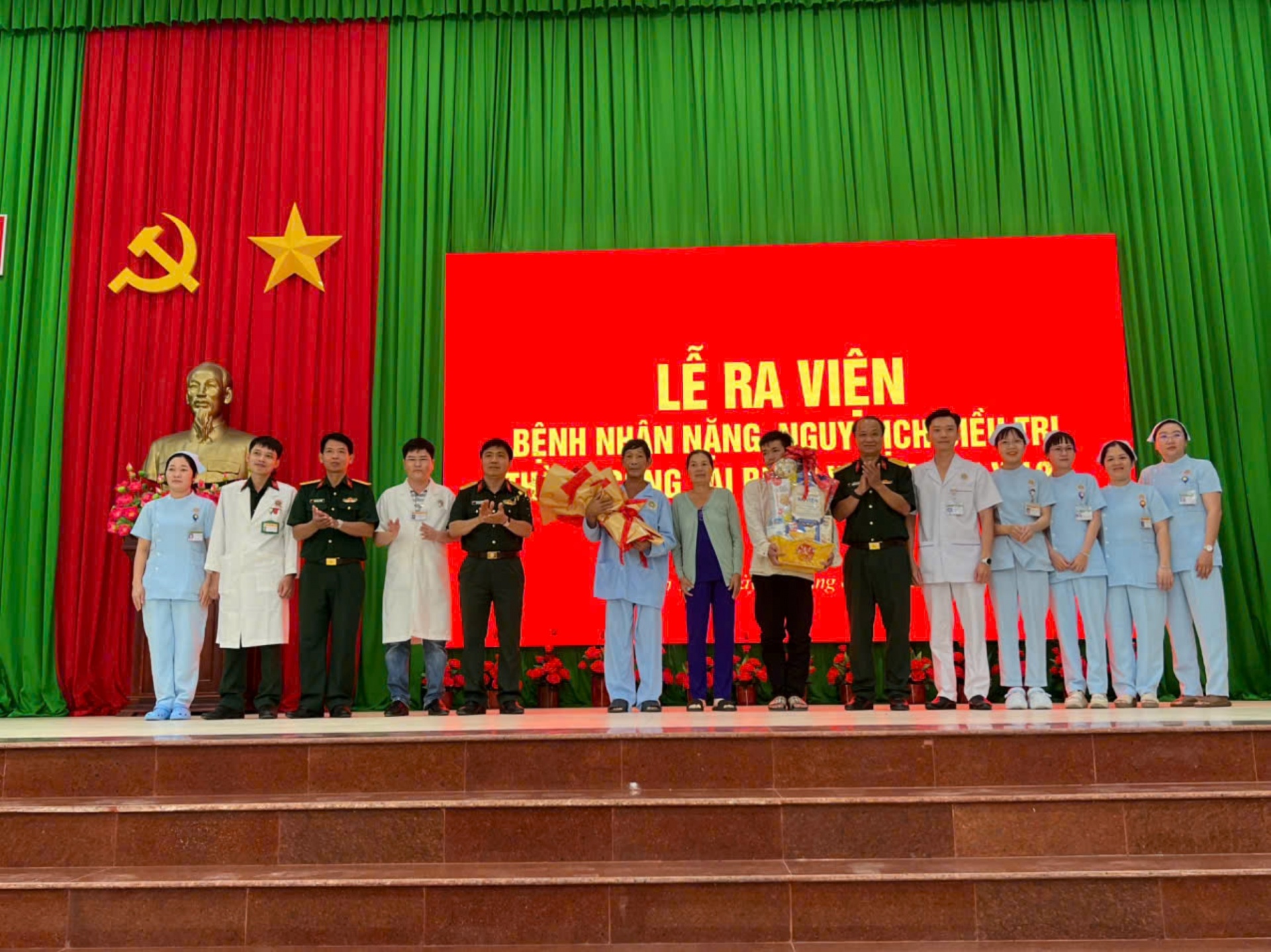 Hy hữu: Bệnh viện Quân y 121, Cục Hậu cần - Kỹ thuật (Quân khu 9) cứu sống bệnh nhân bị ong vò vẽ đốt 150 vết