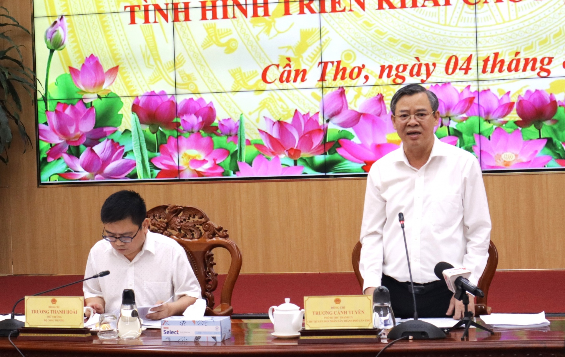 Bộ Công thương làm việc với Cần Thơ về định hướng phát triển công nghiệp, năng lượng Bộ Công thương làm việc với Cần Thơ về định hướng phát triển công nghiệp, năng lượng