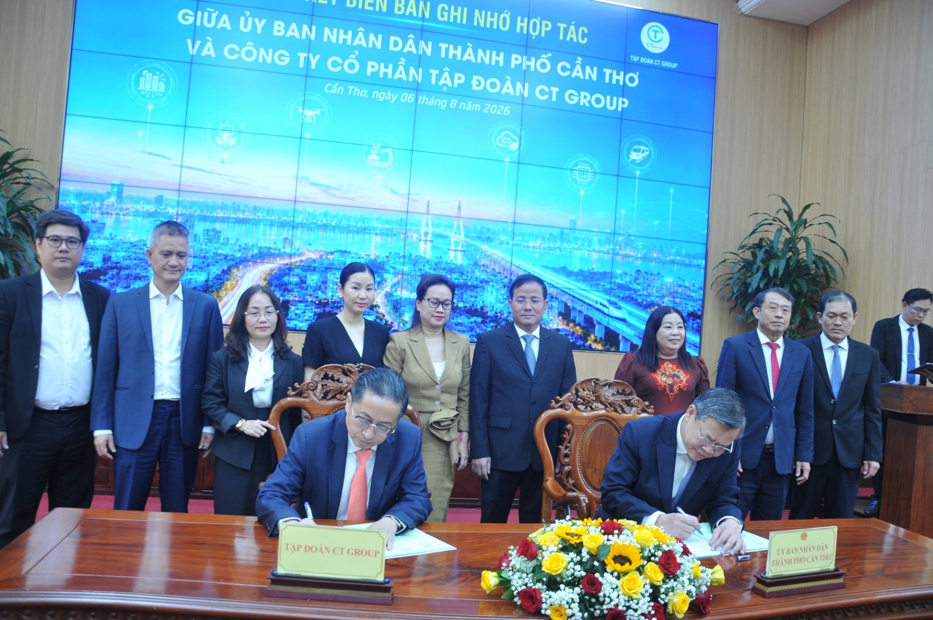 Cần Thơ hợp tác với Tập đoàn CT Group 7 lĩnh vực về khoa học công nghệ, chuyển đổi số và đường sắt Cần Thơ hợp tác với Tập đoàn CT Group 7 lĩnh vực về khoa học công nghệ, chuyển đổi số và đường sắt