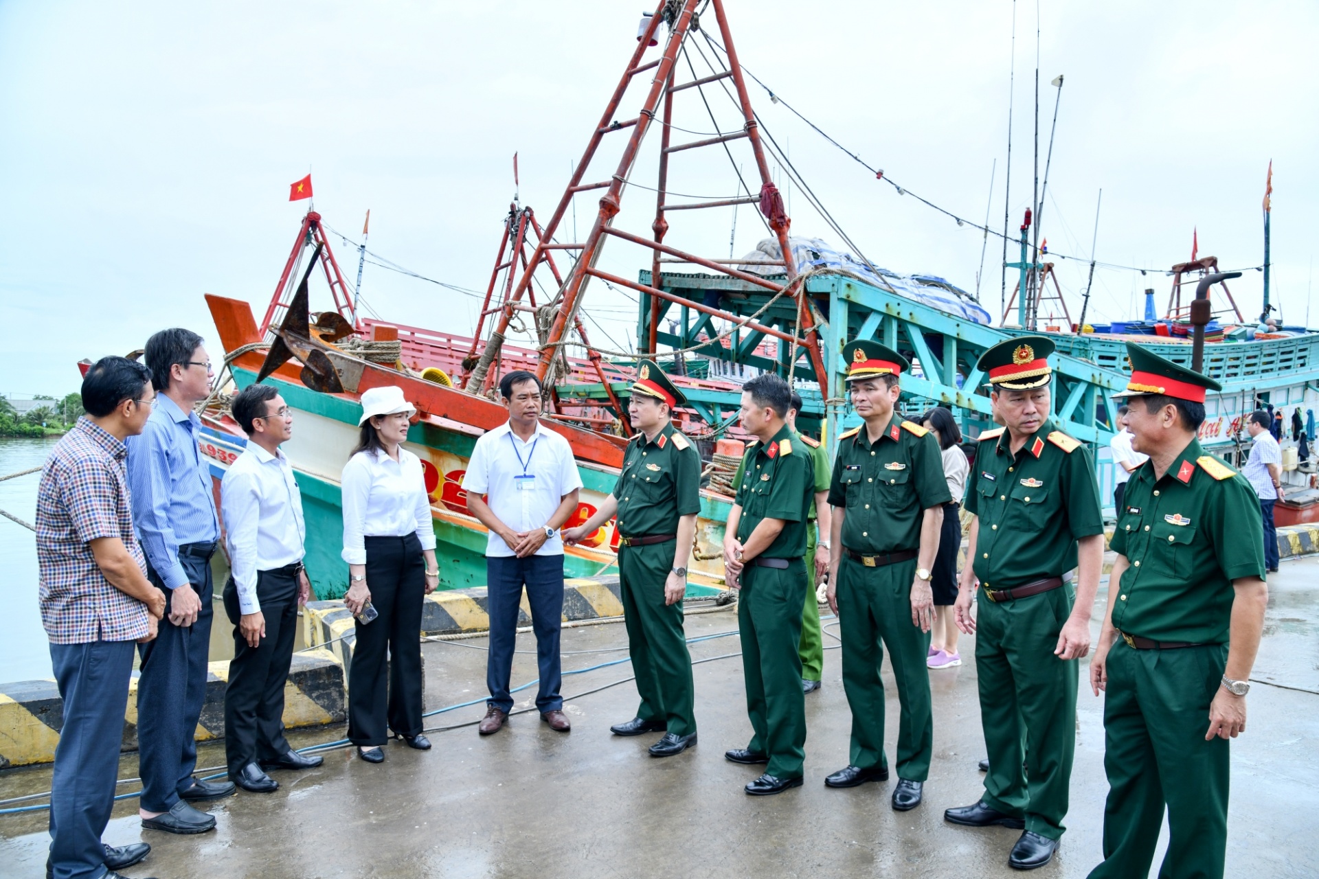Ban Chỉ đạo Phòng thủ dân sự Quốc gia làm việc tại Cà Mau Ban Chỉ đạo Phòng thủ dân sự Quốc gia làm việc tại Cà Mau