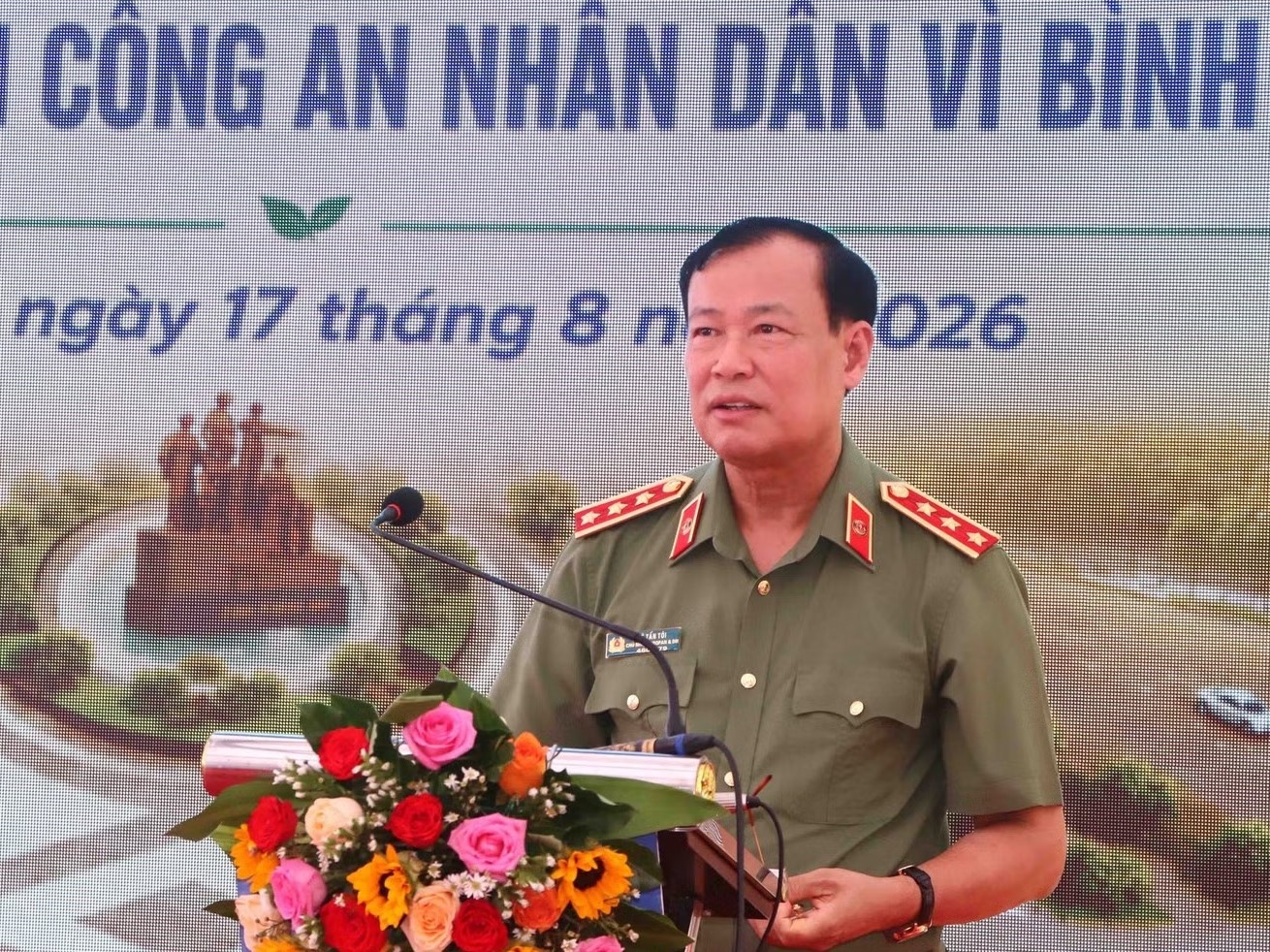 Xây dựng Tượng đài Công an Nhân dân vì bình yên cuộc sống tại Cà Mau Xây dựng Tượng đài Công an Nhân dân vì bình yên cuộc sống tại Cà Mau