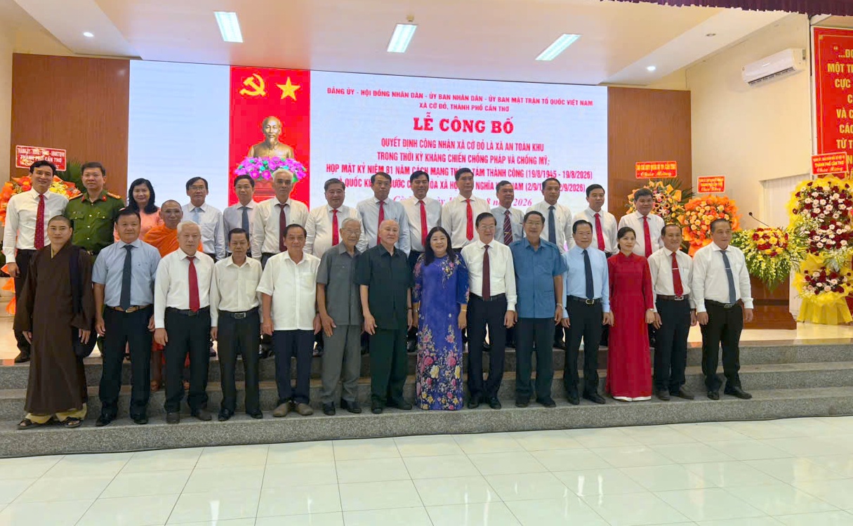 Xã Cờ Đỏ (Cần Thơ) được công nhận xã An toàn khu trong thời kỳ kháng chiến chống Pháp và chống Mỹ Xã Cờ Đỏ (Cần Thơ) được công nhận xã An toàn khu trong thời kỳ kháng chiến chống Pháp và chống Mỹ