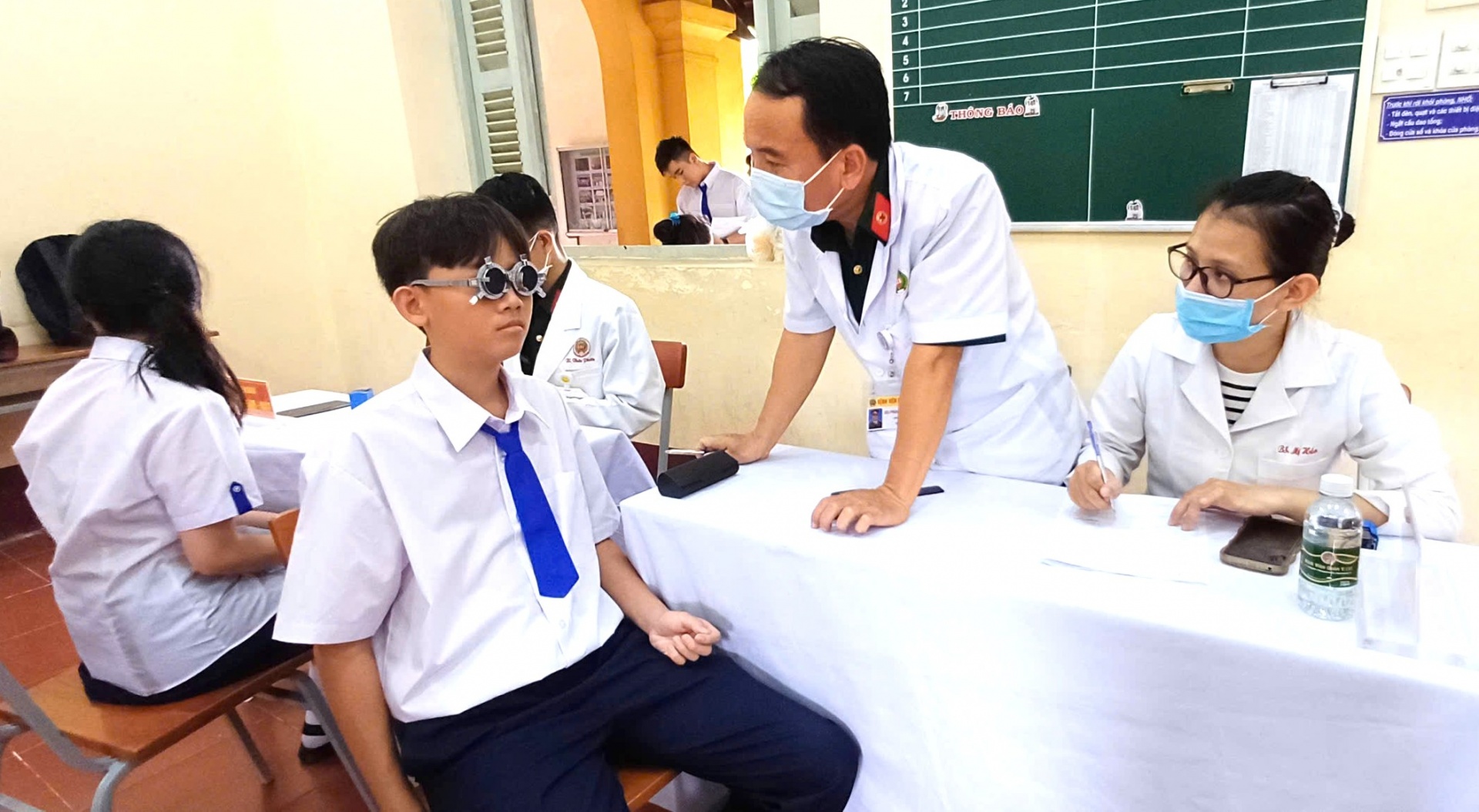 Hàng nghìn học sinh và người dân TP Cần Thơ được khám sức khỏe miễn phí Hàng nghìn học sinh và người dân TP Cần Thơ được khám sức khỏe miễn phí