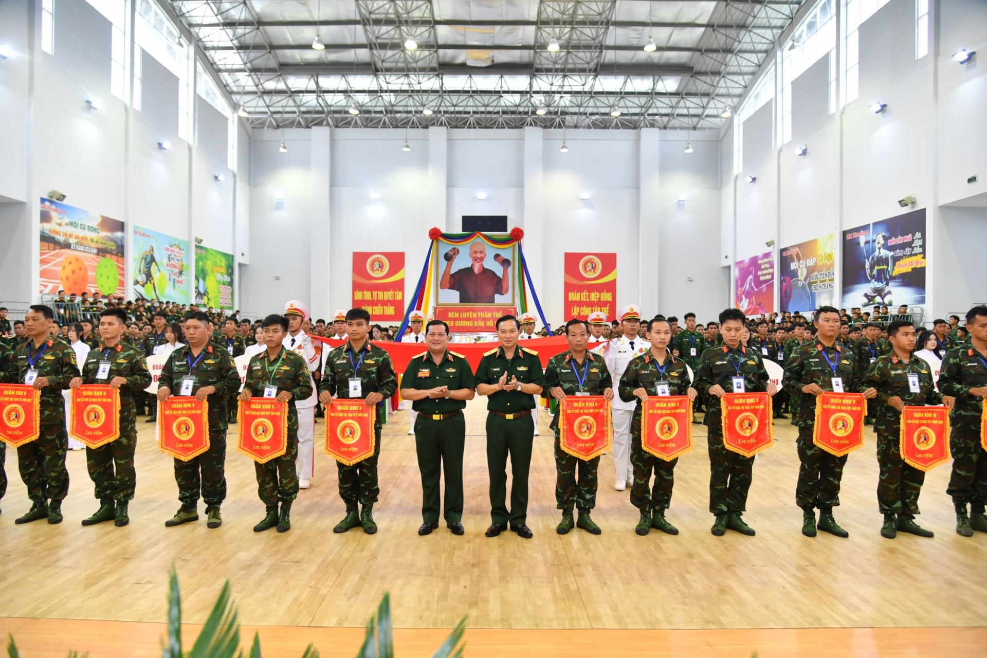 Quân khu 9 khai mạc Hội thao Thể dục thể thao năm 2026