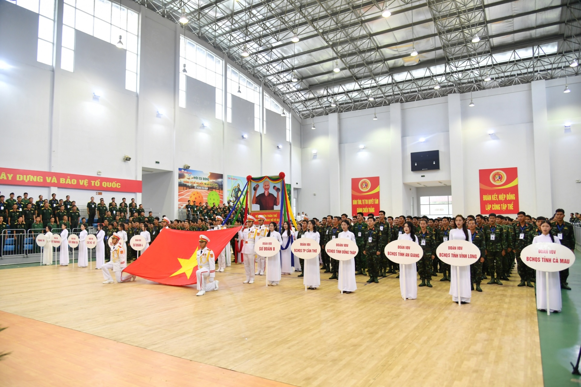Quân khu 9 khai mạc Hội thao Thể dục thể thao năm 2026
