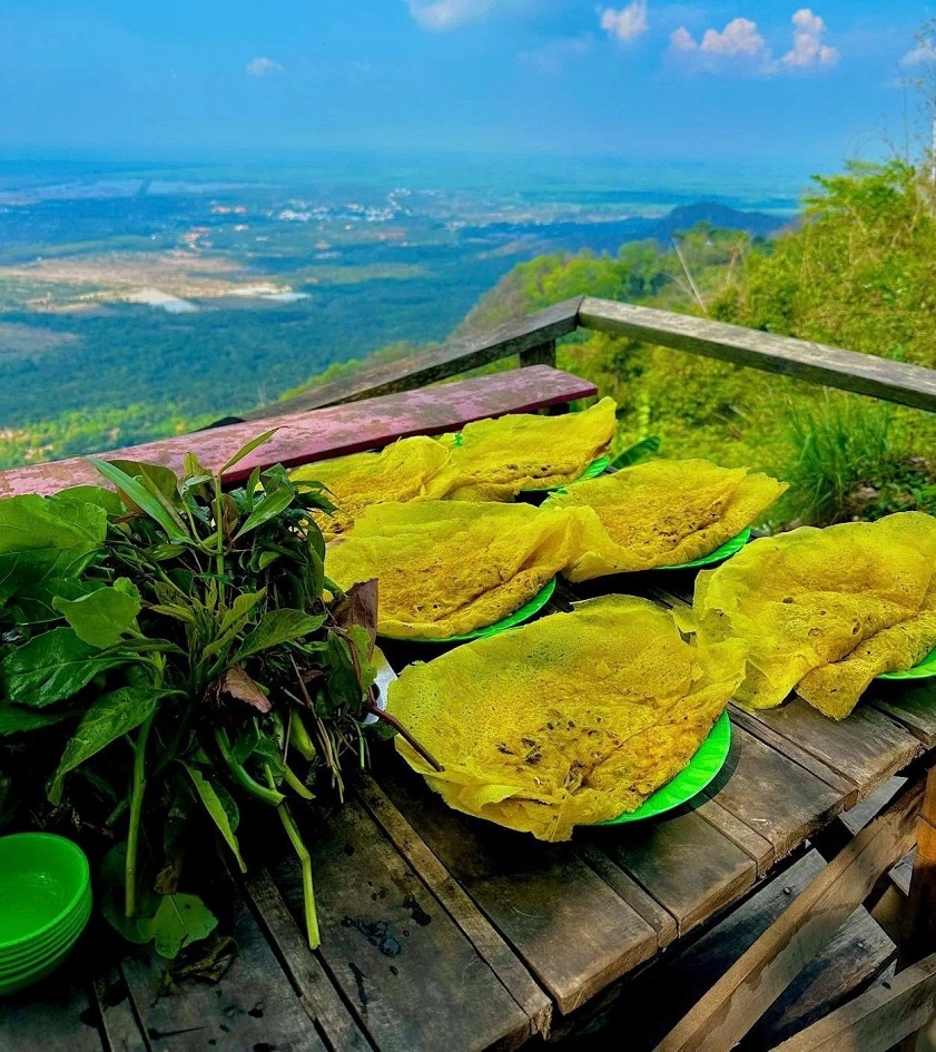 Khẳng định hương vị hảo hạng của món bánh xèo Núi Cấm Khẳng định hương vị hảo hạng của món bánh xèo Núi Cấm