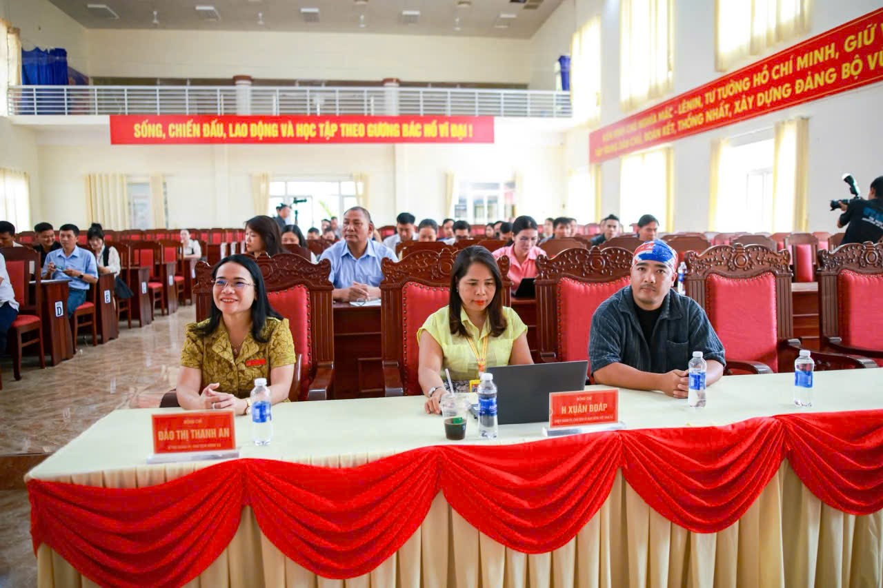Lễ hội Rượu cần người M’nông bên hồ Lắk năm 2026: Không gian văn hóa đặc sắc và du lịch trải nghiệm