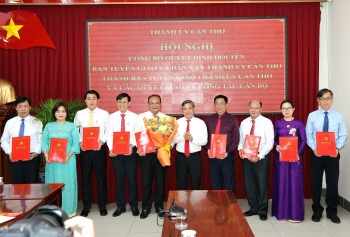 Cần Thơ công bố quyết định đổi tên Ban Tuyên giáo và Dân vận Thành ủy và công tác cán bộ