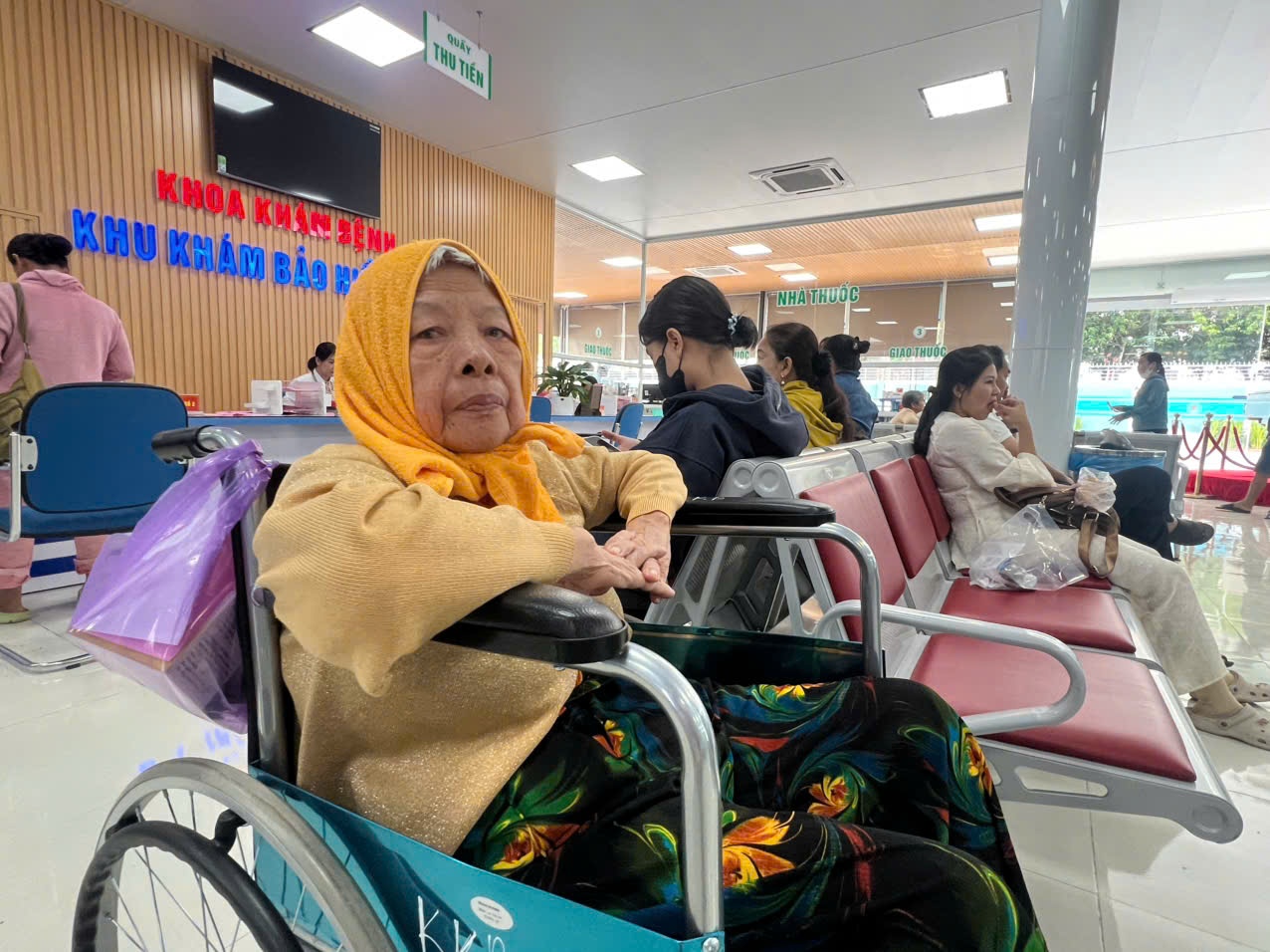 Hơn 1.000 ca bệnh được Bệnh viện Quân y 121 khám mỗi ngày dịp Lễ 2-9 Hơn 1.000 ca bệnh được Bệnh viện Quân y 121 khám mỗi ngày dịp Lễ 2-9