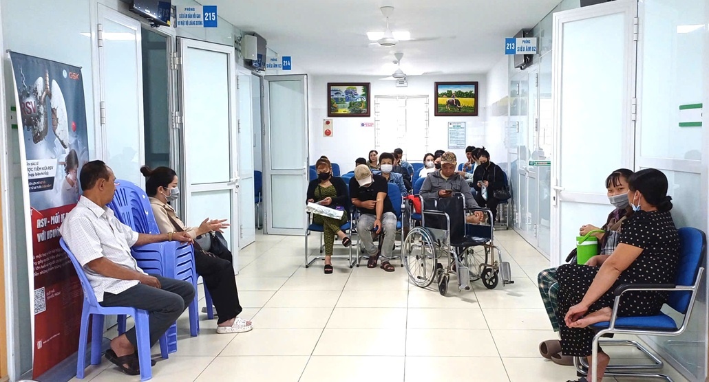 Hơn 1.000 ca bệnh được Bệnh viện Quân y 121 khám mỗi ngày dịp Lễ 2-9