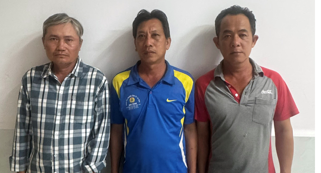 Kiên quyết đấu tranh, xử lý nạn săn bắt, mua bán động vật hoang dã, quý hiếm Kiên quyết đấu tranh, xử lý nạn săn bắt, mua bán động vật hoang dã, quý hiếm