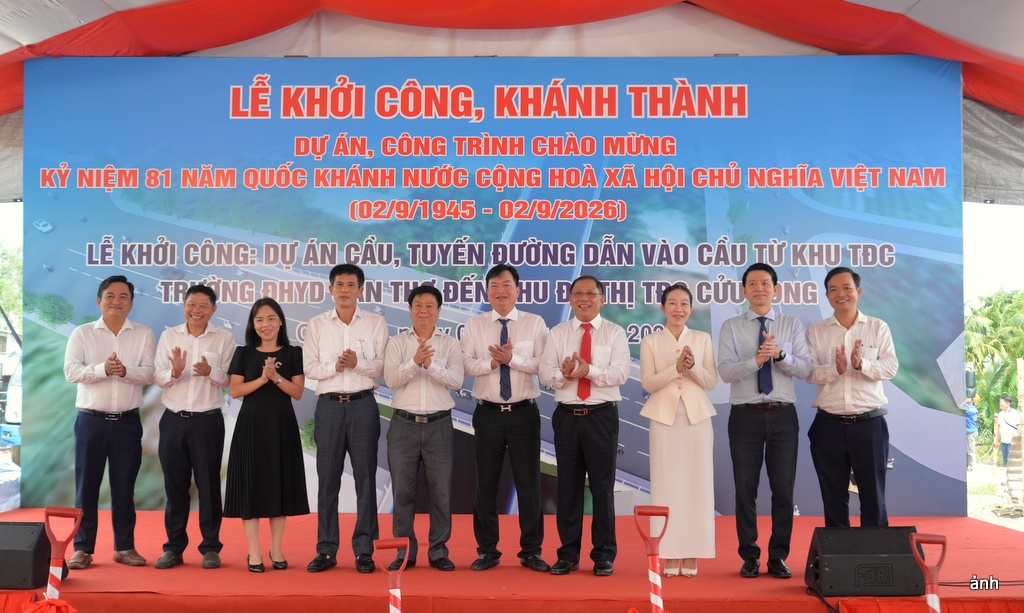 Khởi công dự án cầu, đường dẫn kết nối hai khu tái định cư tại Cần Thơ