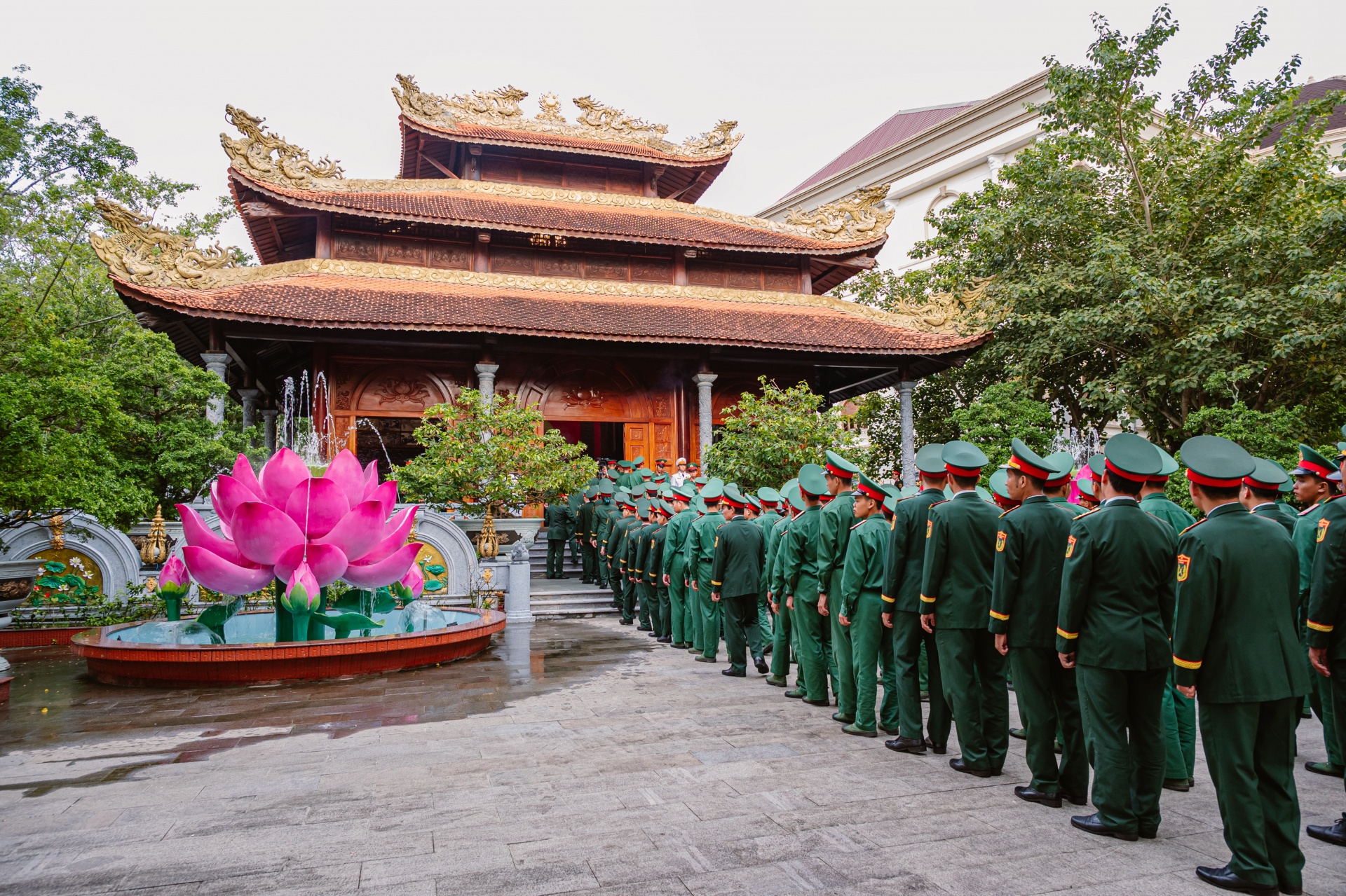 Quân khu 9: Dâng hương tưởng niệm Chủ tịch Hồ Chí Minh, tri ân các anh hùng, liệt sĩ